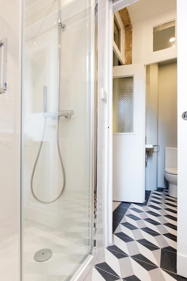 Clerigos 132 Apartment Porto Bagian luar foto